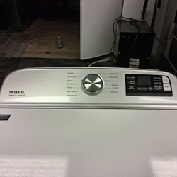 Secadora MYTAG Eléctrica (220v)