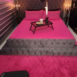 🛏️ Queen Tufted Bed + Dresser✨