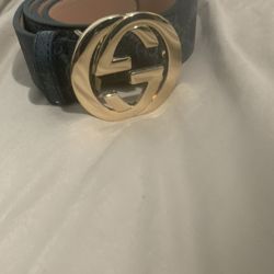 Gucci belt 