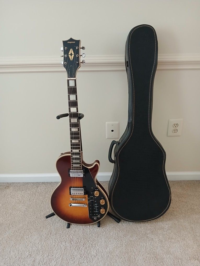 Magnum Electric Guitar With Case