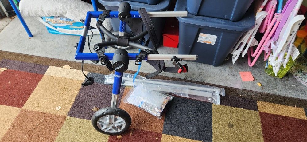 Walkin' Pets Medium Dog Wheelchair