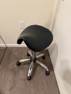 Saddle chair