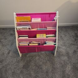 BOOKSHELF FOR KIDS