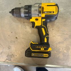 Dewalt DCD996 20v Max XR Hammer Drill