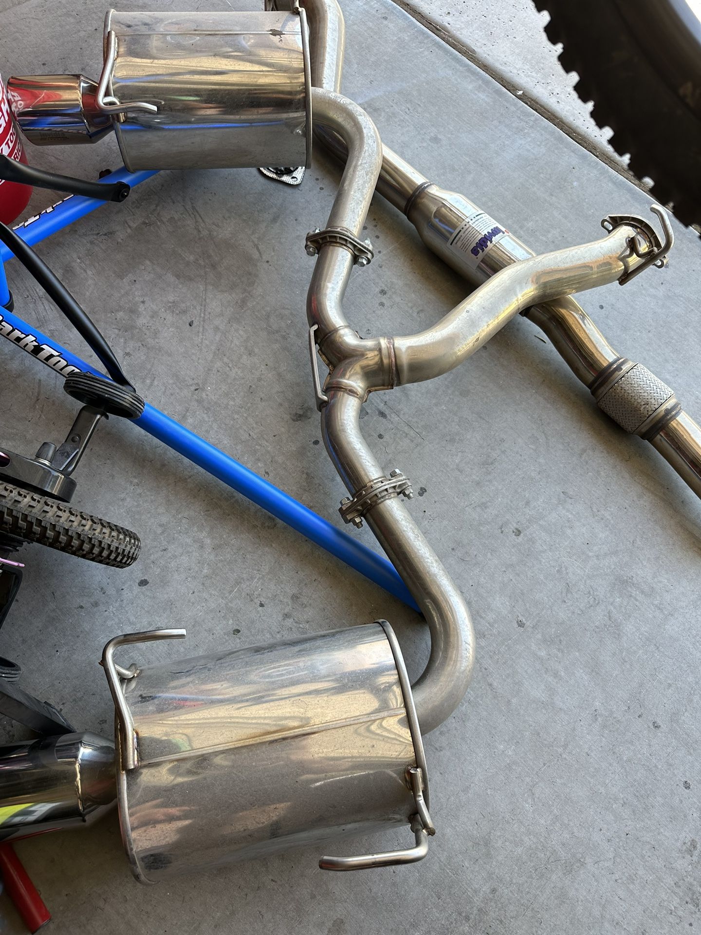 INVIDIA Q300 CAT BACK EXHAUST WRX/forester Xt