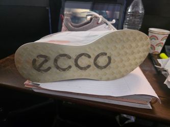 Ecco woman size 7.5