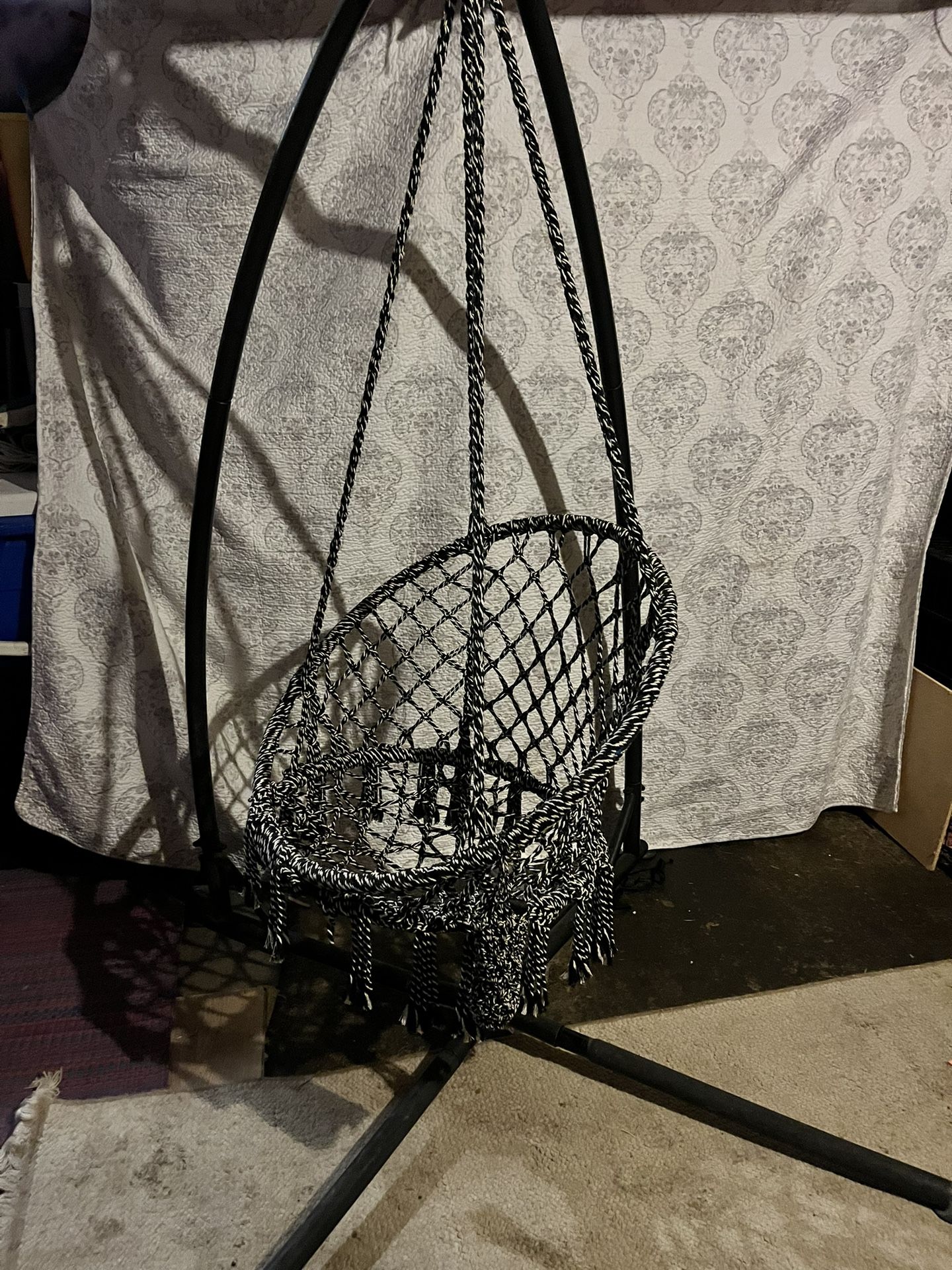 Indoor/outdoor Swing