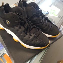 Jordan Jumpman Team 2 Size 10