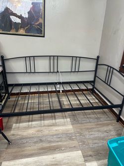 Bed  Twin Frame