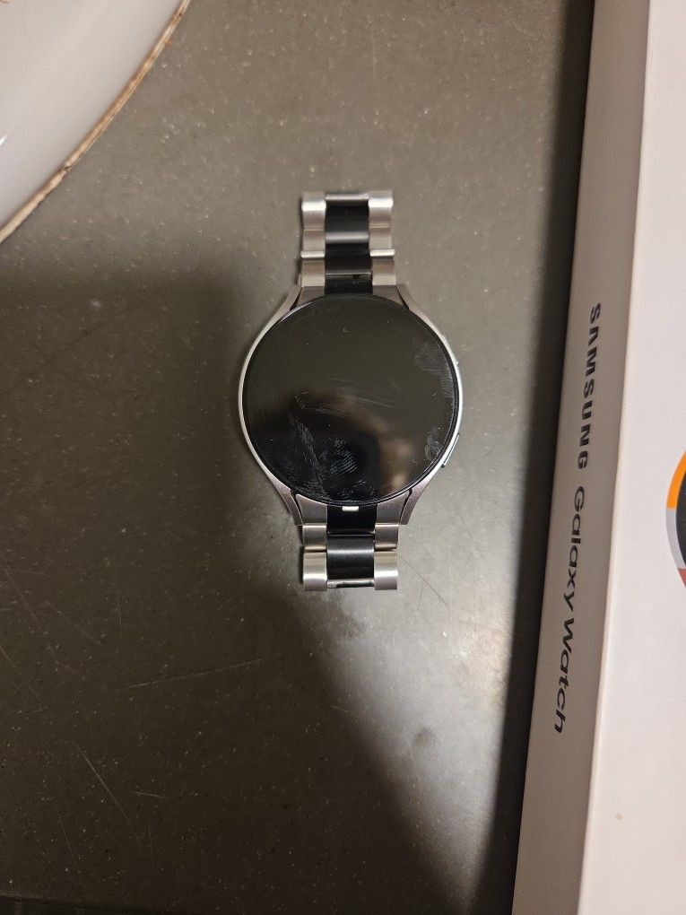 Samsung Galaxy Watch 6 Lte GPS Bluetooth Authentic
