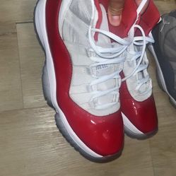 Jordan 11s Size 10 Cool Grey And Cherry 