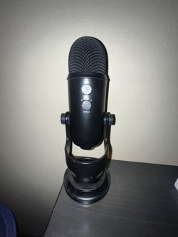 Blue Yetti Microphone