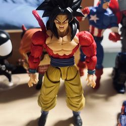Ssj4 Goku sh figuarts