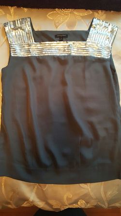 Banana Republic gray top with sequins