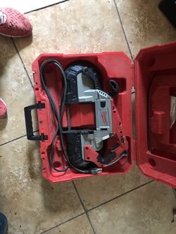Band saw Milwaukee