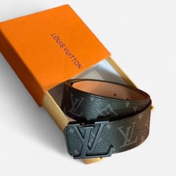 Louis Vuitton Black Belt