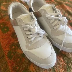 Low-top Burberry sneakers in white leather Men Size 10.5