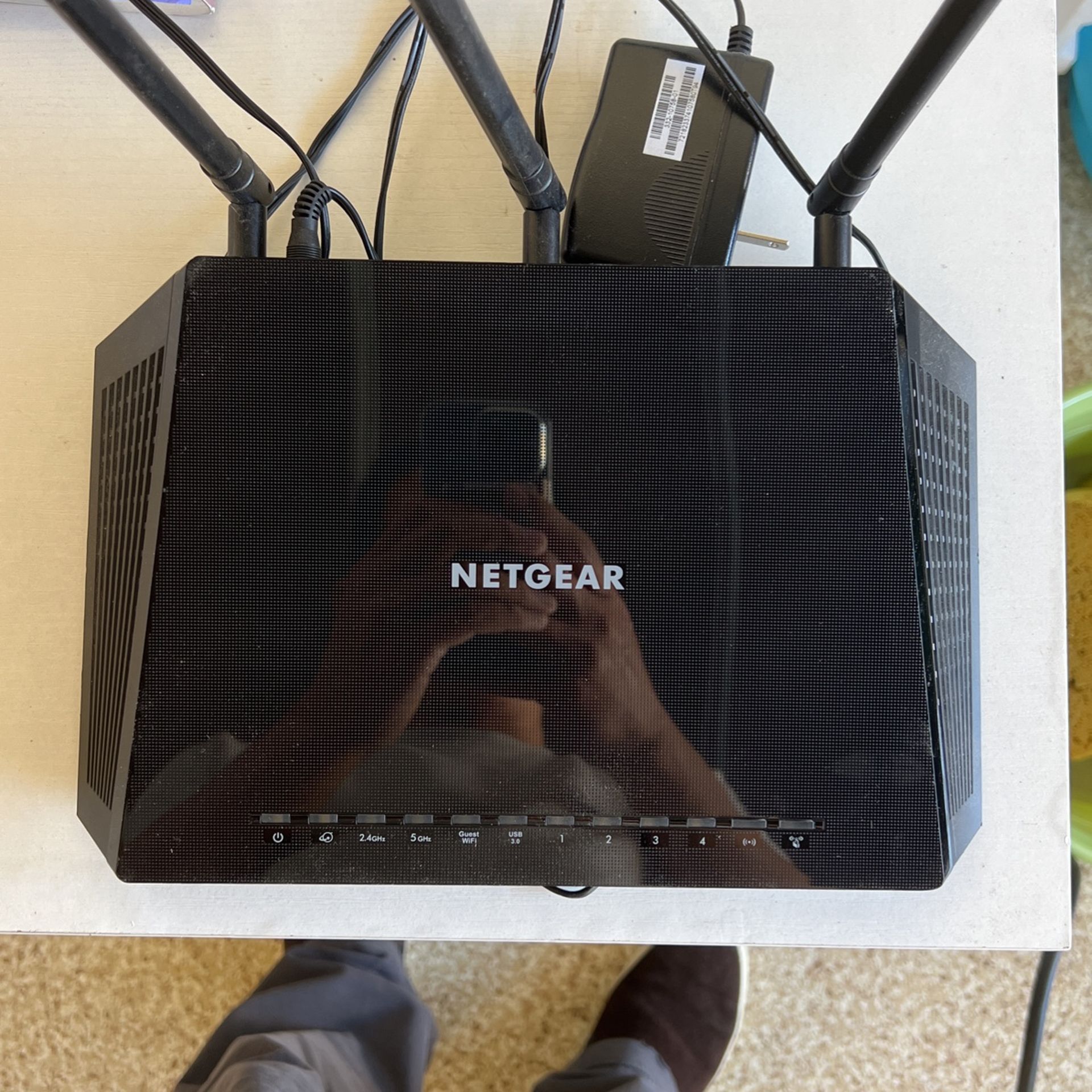 Netgear Router R6700V3