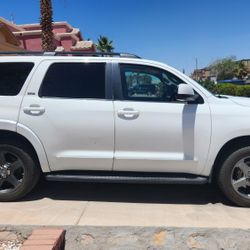 2011 Toyota Sequoia