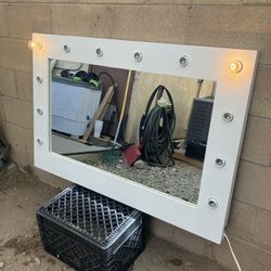 33x44”-Vanity Mirror