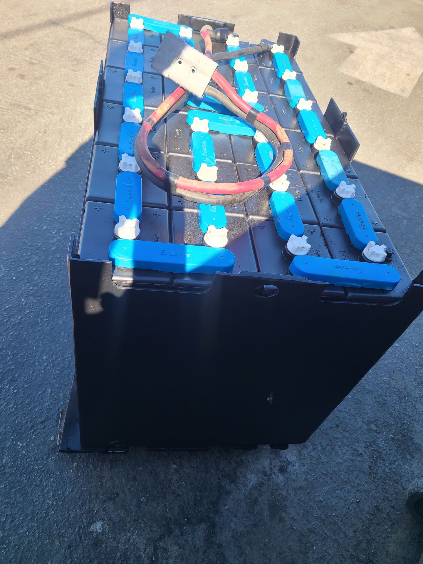 Forklift batteries