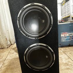 10W6 JL Audio with double baffle ported box