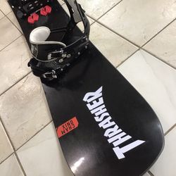 Snowboard Size 160 DirectionaL w/ Large Bindings 