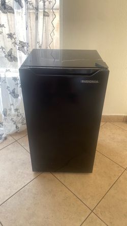 Mini fridge