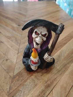 Reaper statue 4 1/2 inches $1