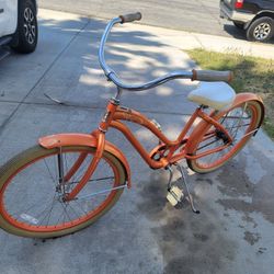 Felt Claire Beach Cruiser Bicycle