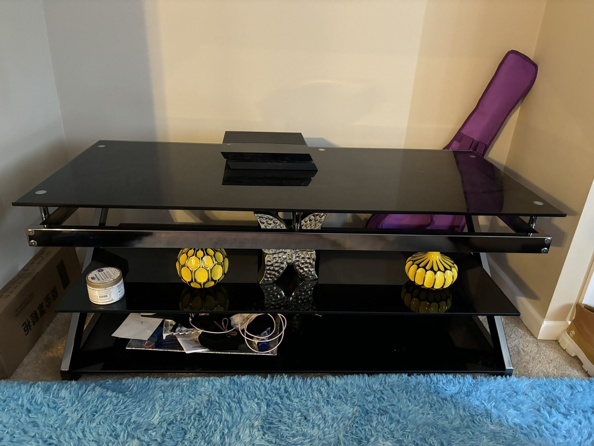 Tempered Glass Tv Stand