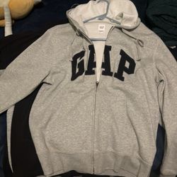 Gap zip up