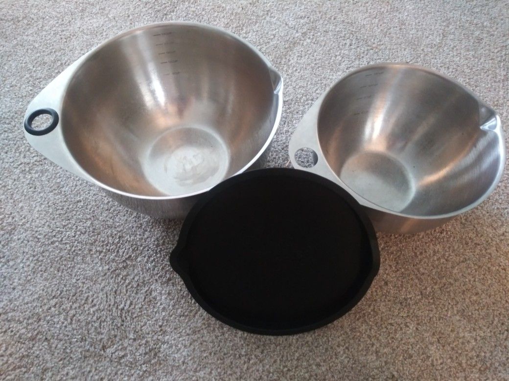3 pc pampered chef mixing measuring bowls