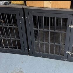 Two Dog kennel Metal With Wood Tops 