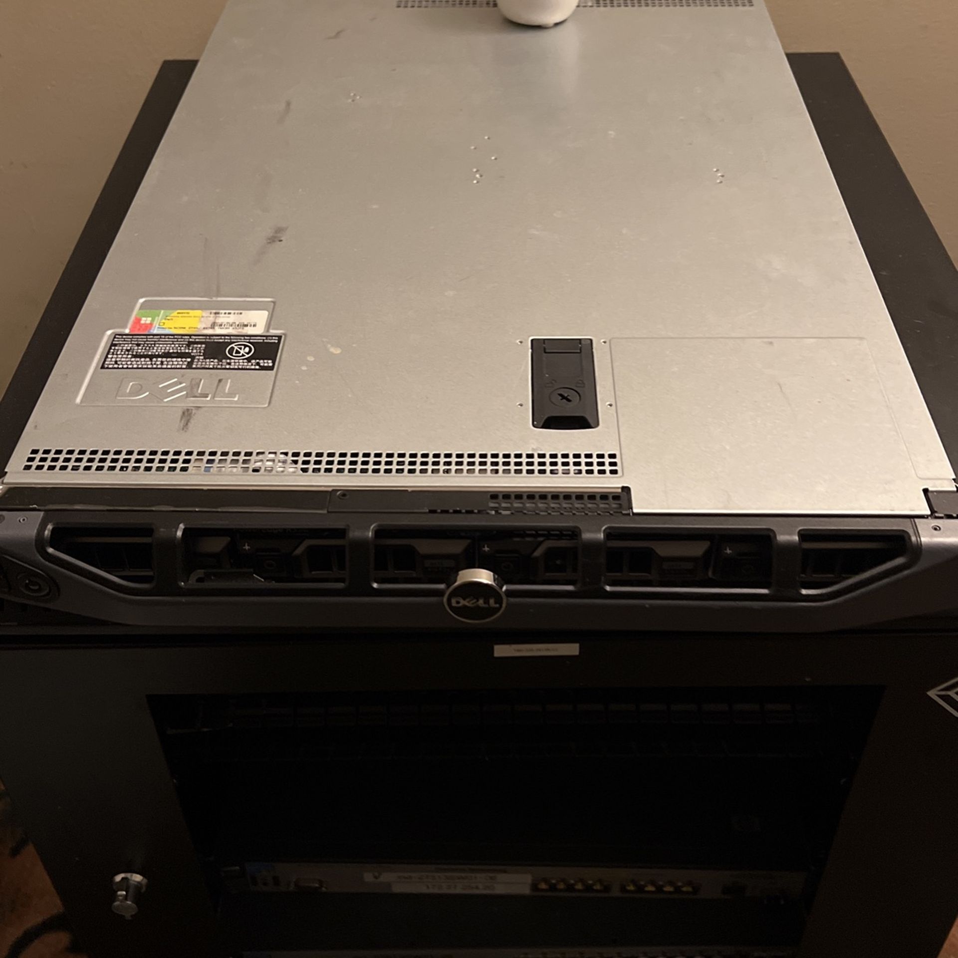 Dell PowerEdge R330 Server