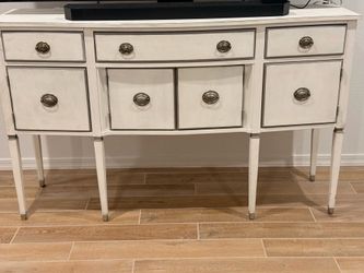 STANLEY FURNITURE STONELEIGH MAHOGANY