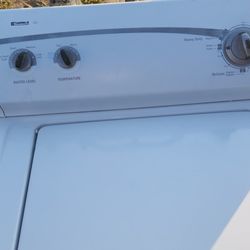 Kenmore Washer Super Capacity And Heavy Duty Works Good 
