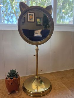Cute mirror with cat ears, and kitty  pot