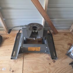 5th Wheel Hitch