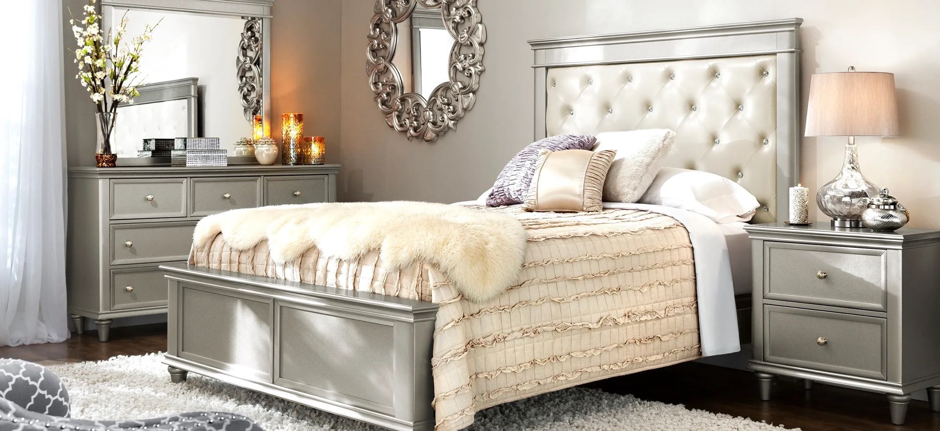 4-pc. Upholstered KING Bedroom Set
