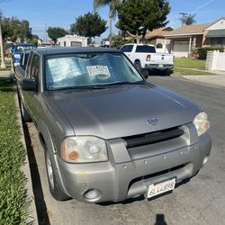 Nissan frontier 2001