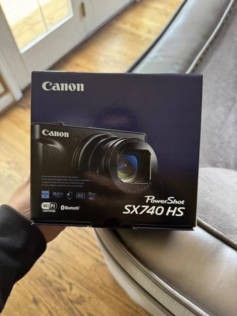 Canon PowerShot SX740 HS