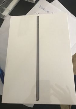 iPad 32GB 7th generation WIFI SEALED