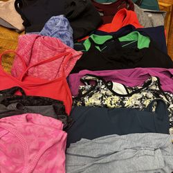 LULULEMON FOR SALE  EACH PIECE 15.00 