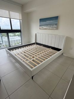 Brand new king bed frame / Delivery available
