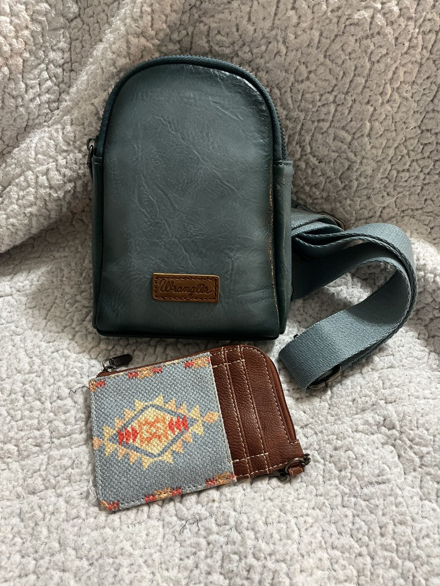 Wrangler Sling Bag With Wallet