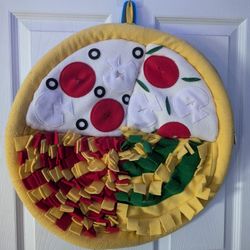 Pizza Snuffle Mat