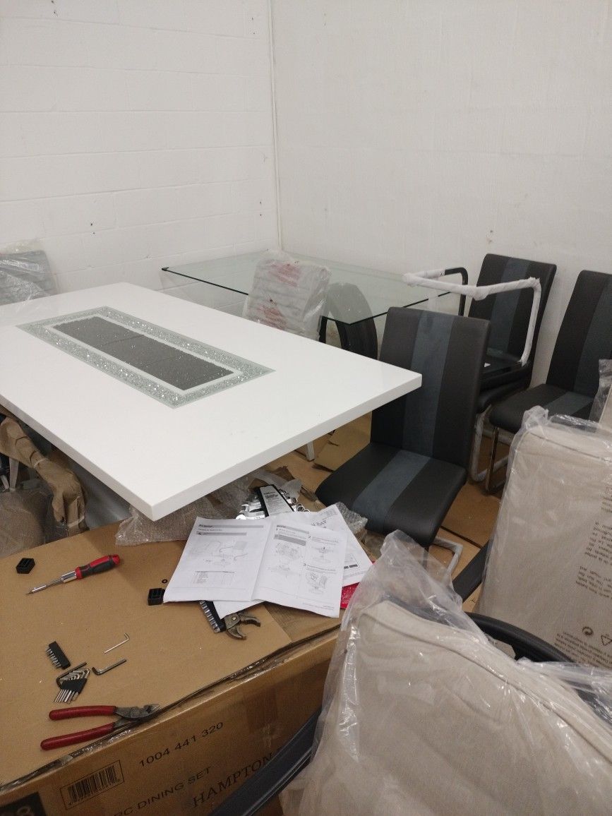 Patio Furniture, Vanity, Kitchen Cabinets, Dresser's, Etc