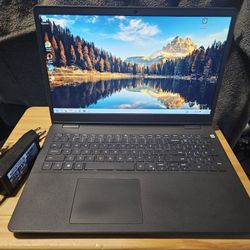 DELL 15.6" LAPTOP i5-11th Gen,16GB Ram 256GB HD Windows 11 