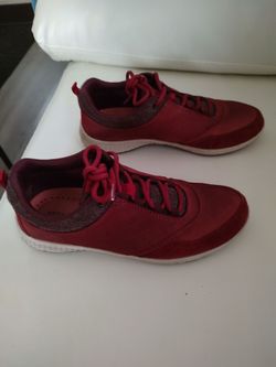 Easy Spirit Red Suede with Fabric Sneakers